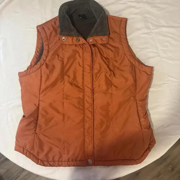 REI Women's Rust Colored Lined Vest Snap Front size Xl - Picture 1 of 5